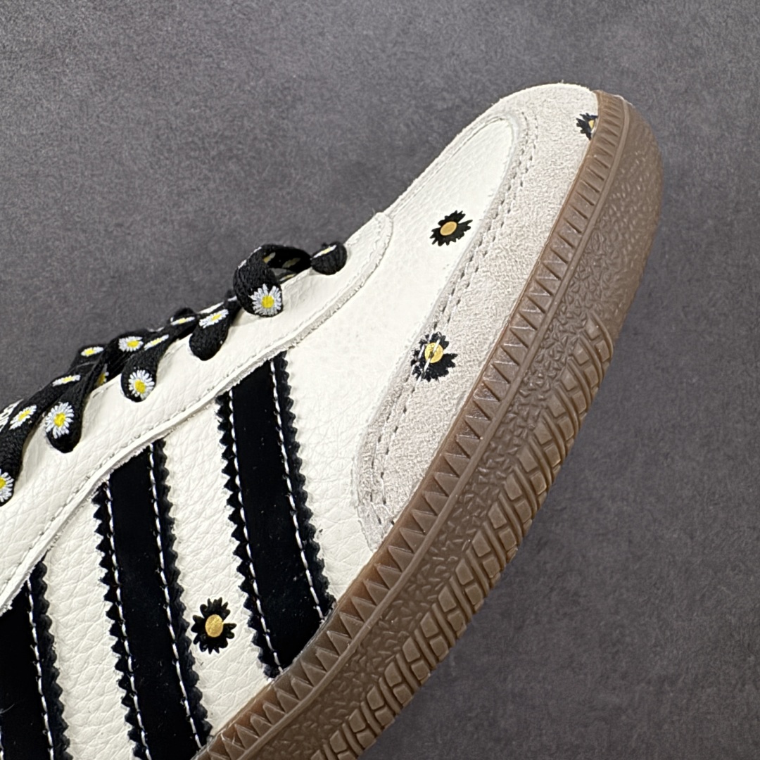 图片[5]-【定制版】adidas originals Samba OG 小雏菊 灰白黑 桑巴舞系列复古经典轻便板鞋 此款以简约大方的造型设计 给人以随性休闲的时尚格调 穿着舒适轻便，运动灵活自如 满足日常个性穿搭 货号：DX0005 尺码：36 36.5 37 38 38.5 39 40 40.5 41 42 42.5 43 44 44.5 45-选品中心