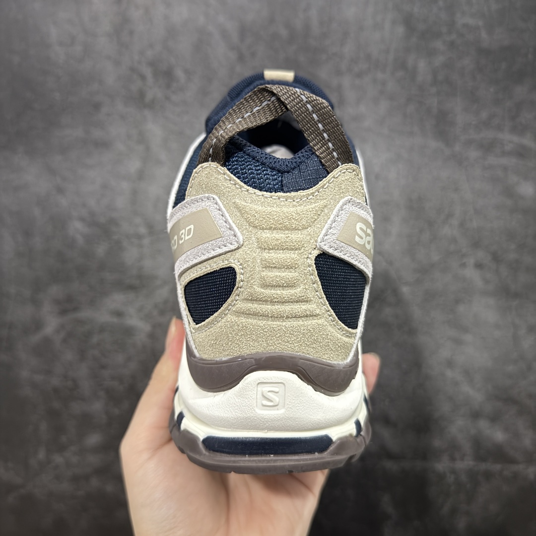 图片[4]-【纯原W1版】SALOMON XA Pro 3D Suede 深夜蓝 477918 萨洛蒙潮流越野机能户外功能鞋 纯原外贸平台特供订单 耗时半年巨作 全套原纸板楦头开发 原厂特供网布配套加持 确保原汁原味 完美呈现版型 原档数据独家私模五层组合大底 男女鞋同步官方开发 原装Ortholite轻量化鞋垫 中底布带钢印编号 原厂TPU锁扣 进口港宝加持 后跟自然饱满 还原公司包裹性 鞋面采用SENSIFT贴合技术 全方位贴合包裹脚型 鞋跟部鞋底牵引设计 提供强大的抓地性能 更适应野外崎岖不平的道路 其3D ADVANCED CHASSIS底盘 材料轻量大化 钉齿设计更具稳定性 防护性 鞋底易磨损区运用CONTAGRIP高耐磨材料 应对城市硬质路面长距离跑考验 尺码：36 36.5 37.5 38 38.5 39 40 40.5 41 42 42.5 43 44 44.5 45-选品中心