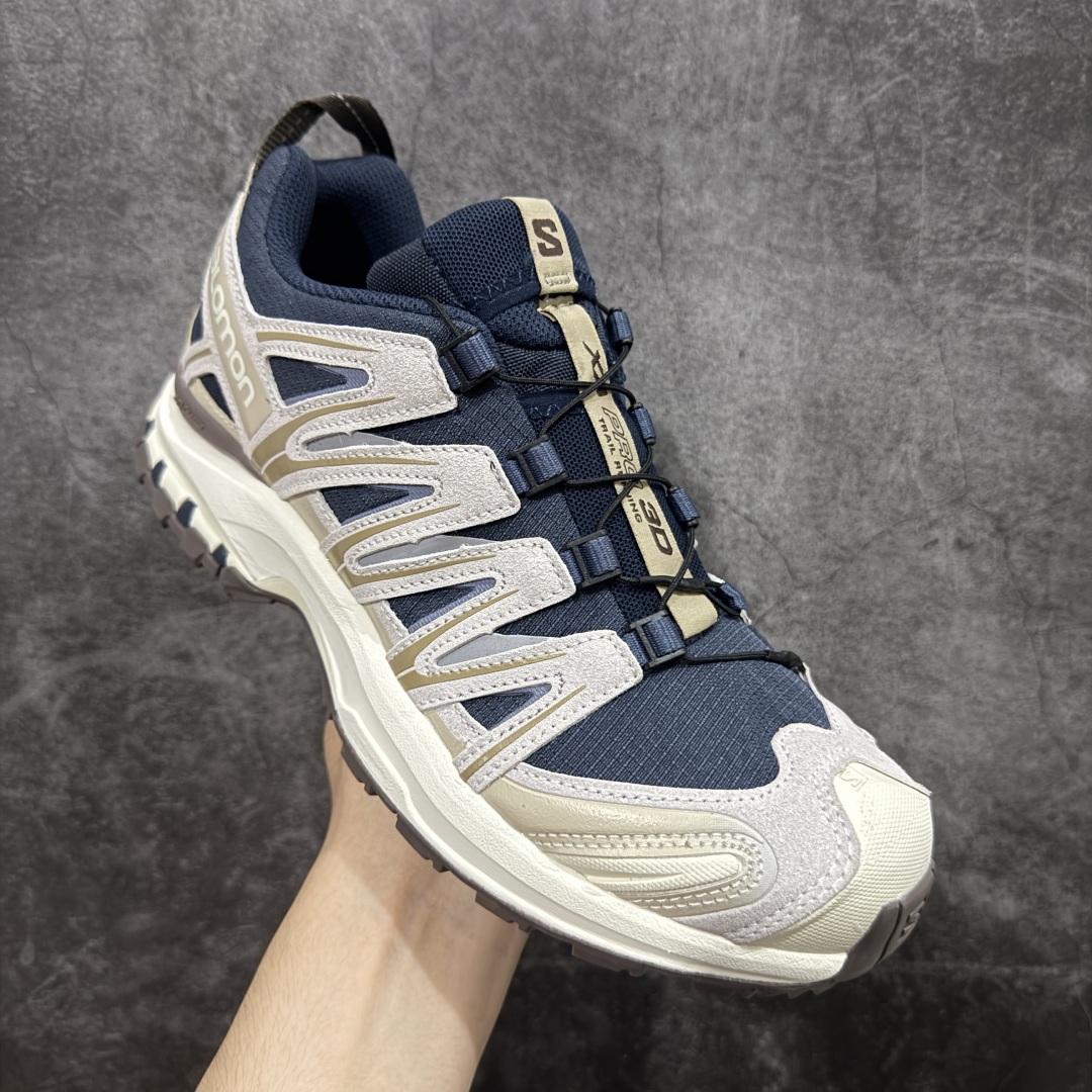 图片[3]-【纯原W1版】SALOMON XA Pro 3D Suede 深夜蓝 477918 萨洛蒙潮流越野机能户外功能鞋 纯原外贸平台特供订单 耗时半年巨作 全套原纸板楦头开发 原厂特供网布配套加持 确保原汁原味 完美呈现版型 原档数据独家私模五层组合大底 男女鞋同步官方开发 原装Ortholite轻量化鞋垫 中底布带钢印编号 原厂TPU锁扣 进口港宝加持 后跟自然饱满 还原公司包裹性 鞋面采用SENSIFT贴合技术 全方位贴合包裹脚型 鞋跟部鞋底牵引设计 提供强大的抓地性能 更适应野外崎岖不平的道路 其3D ADVANCED CHASSIS底盘 材料轻量大化 钉齿设计更具稳定性 防护性 鞋底易磨损区运用CONTAGRIP高耐磨材料 应对城市硬质路面长距离跑考验 尺码：36 36.5 37.5 38 38.5 39 40 40.5 41 42 42.5 43 44 44.5 45-选品中心