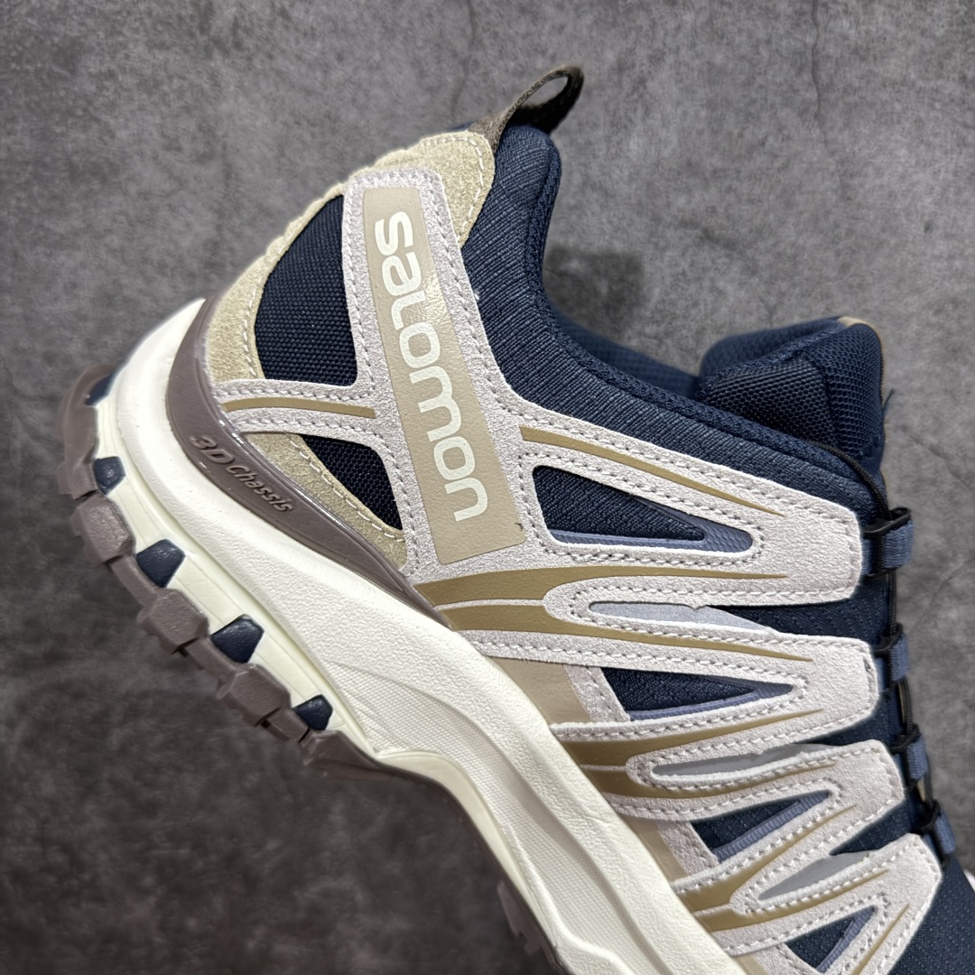 图片[7]-【纯原W1版】SALOMON XA Pro 3D Suede 深夜蓝 477918 萨洛蒙潮流越野机能户外功能鞋 纯原外贸平台特供订单 耗时半年巨作 全套原纸板楦头开发 原厂特供网布配套加持 确保原汁原味 完美呈现版型 原档数据独家私模五层组合大底 男女鞋同步官方开发 原装Ortholite轻量化鞋垫 中底布带钢印编号 原厂TPU锁扣 进口港宝加持 后跟自然饱满 还原公司包裹性 鞋面采用SENSIFT贴合技术 全方位贴合包裹脚型 鞋跟部鞋底牵引设计 提供强大的抓地性能 更适应野外崎岖不平的道路 其3D ADVANCED CHASSIS底盘 材料轻量大化 钉齿设计更具稳定性 防护性 鞋底易磨损区运用CONTAGRIP高耐磨材料 应对城市硬质路面长距离跑考验 尺码：36 36.5 37.5 38 38.5 39 40 40.5 41 42 42.5 43 44 44.5 45-选品中心