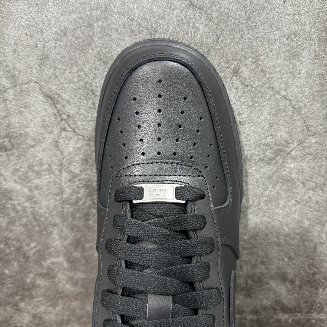 
【纯原】Air Force 1 Low
AF1空军纯黑低帮 CW2288-001
全市场第一梯队品质 