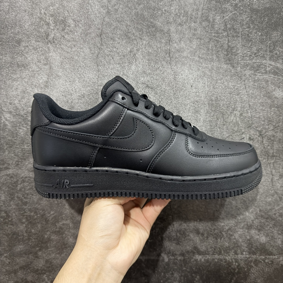 
【纯原】Air Force 1 Low
AF1空军纯黑低帮 CW2288-001
全市场第一梯队品质 