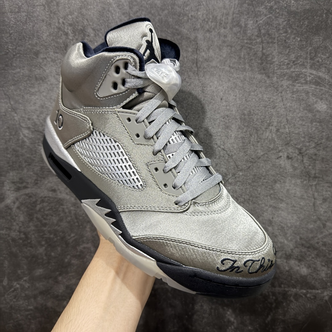
【纯原】Air Jordan AJ5 WingsMedium Grey/Black乔丹5代十周年限定款