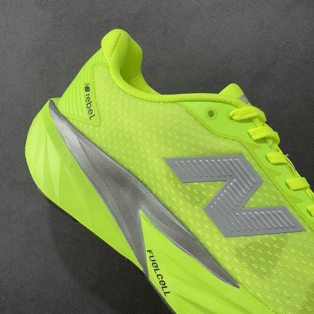 【纯原版】NEW BALANCE Rebel FuelCell Rebel V4 舒适时尚织物减震耐