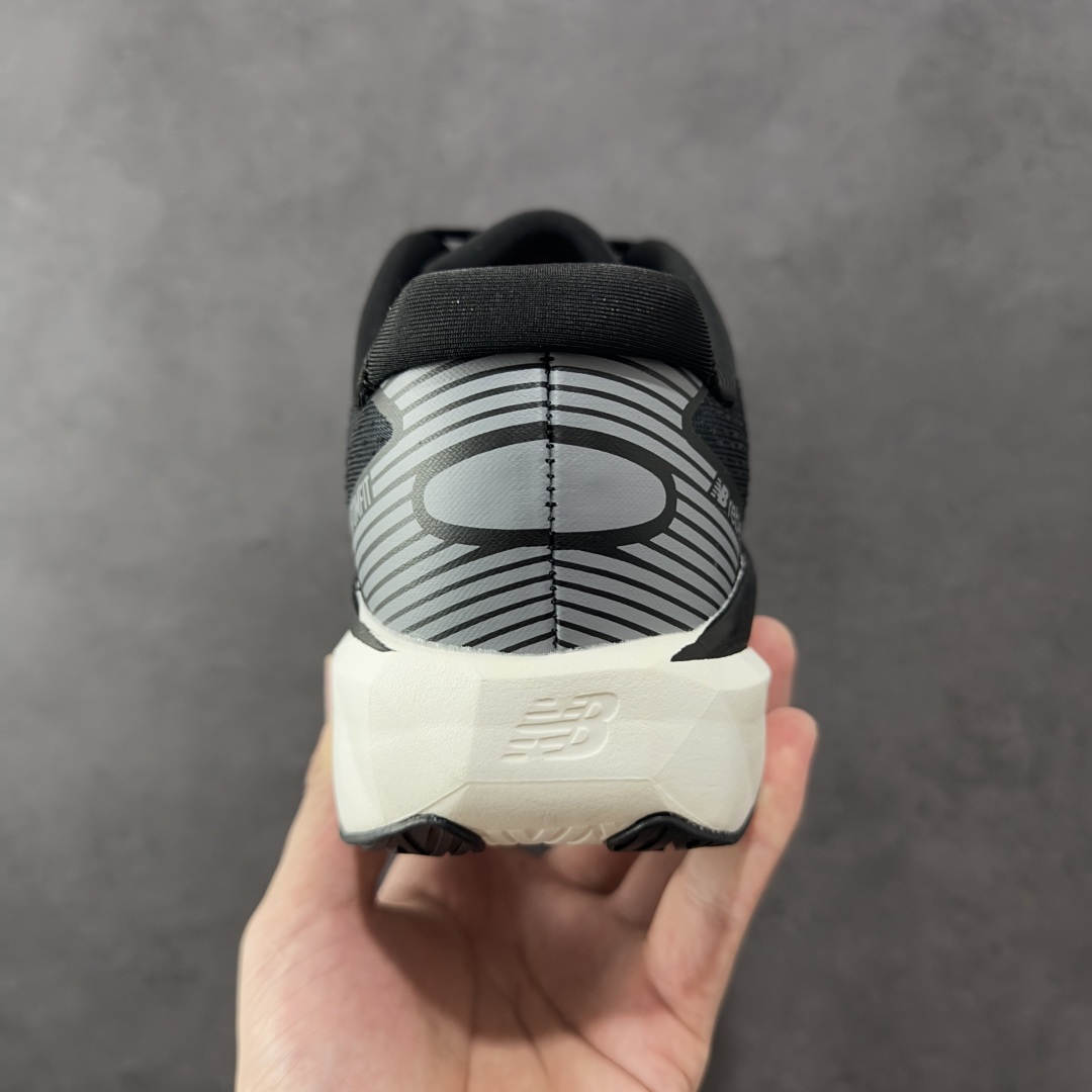 纯原版NEW BALANCE Rebel FuelCell Rebel V4 舒适时尚织物减震耐磨低帮马拉松轻量化跑步鞋 MFCXLB4