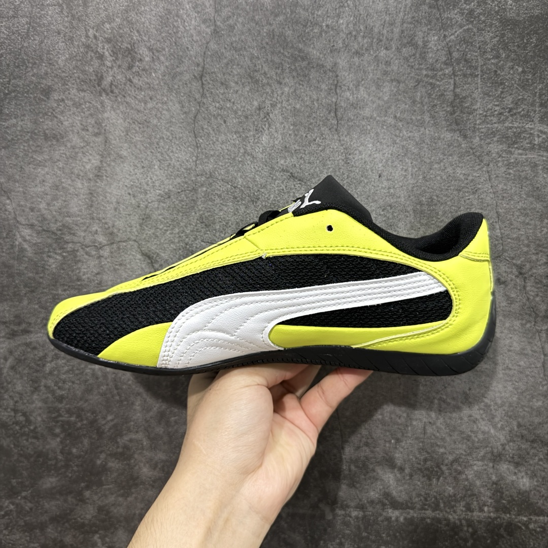 图片[2]-【YH版本】Puma Roma M Motorsport 彪马罗马阿莫尔系列低帮复古运动休闲赛车跑鞋 YY联名系列 黑色 全球知名运动品牌PUMA宝马赛车系列，融合了宝马车队的标志性配色，以趣味十足又前卫复古的设计引领潮流，将赛道精神融入街头时尚，开启前卫竞速之旅。自1978年巴伐利亚车队走上世界舞台，宝马赛车就在全球汽车制造和赛车运动领域留下了浓墨重彩的一笔。全新的两款BMW MMS Roma与BMW MMS Speedboat鞋款，均从宝马车型中汲取灵感。以黑或白为底色，融入经典配色，主打前卫复古风。Roma鞋款的鞋侧以复古的流线造型，缀以宝马经典Logo，巧妙吸睛；而Speedcat鞋款以亮眼三色条纹元素缀以舒适鞋面，赋予了独特的个性美学，演绎赛车的无尽能量。 货号：402995 -01 尺码：35.5 36 37 37.5 38 38.5 39 40 40.5 41 42 42.5 43 44 44.5 45-选品中心