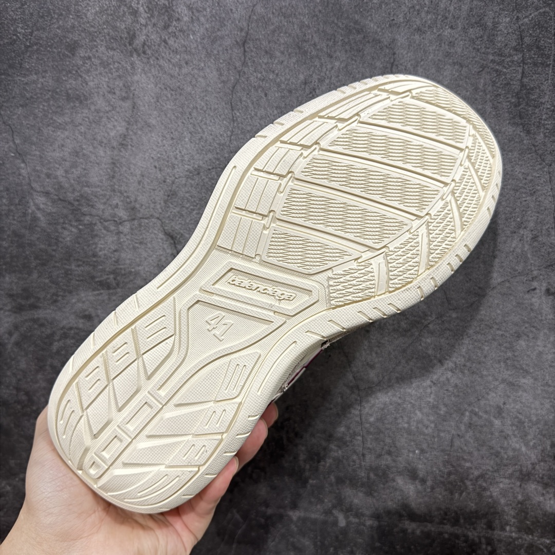 图片[9]-【OK纯原版】Balenciaga Hamptons Worn-Out 巴黎世家十八18代 涤纶（聚酯纤维）牛皮革 圆头系带 低帮 生活休闲鞋板鞋 全套原纸板楦头开发 最原汁原味的灵魂版型 全鞋荧光划线卡点 胶水把控整洁度追求极致完美 每一双都是工艺品 多重QC质检 超越公司货的品控标准 实实在在的免检产品 原盒原配 正确字体电绣 粗细、位置、大小正确 侧边TPU 透气孔匹配意产原版 正确分离大底 TPU软底 原版一致大底LOGO 立体感十足 原厂皮料水洗做旧 采购原厂网纱 偏大一码 尺码：35 36 37 38 39 40 41 42 43 44 45 46-选品中心