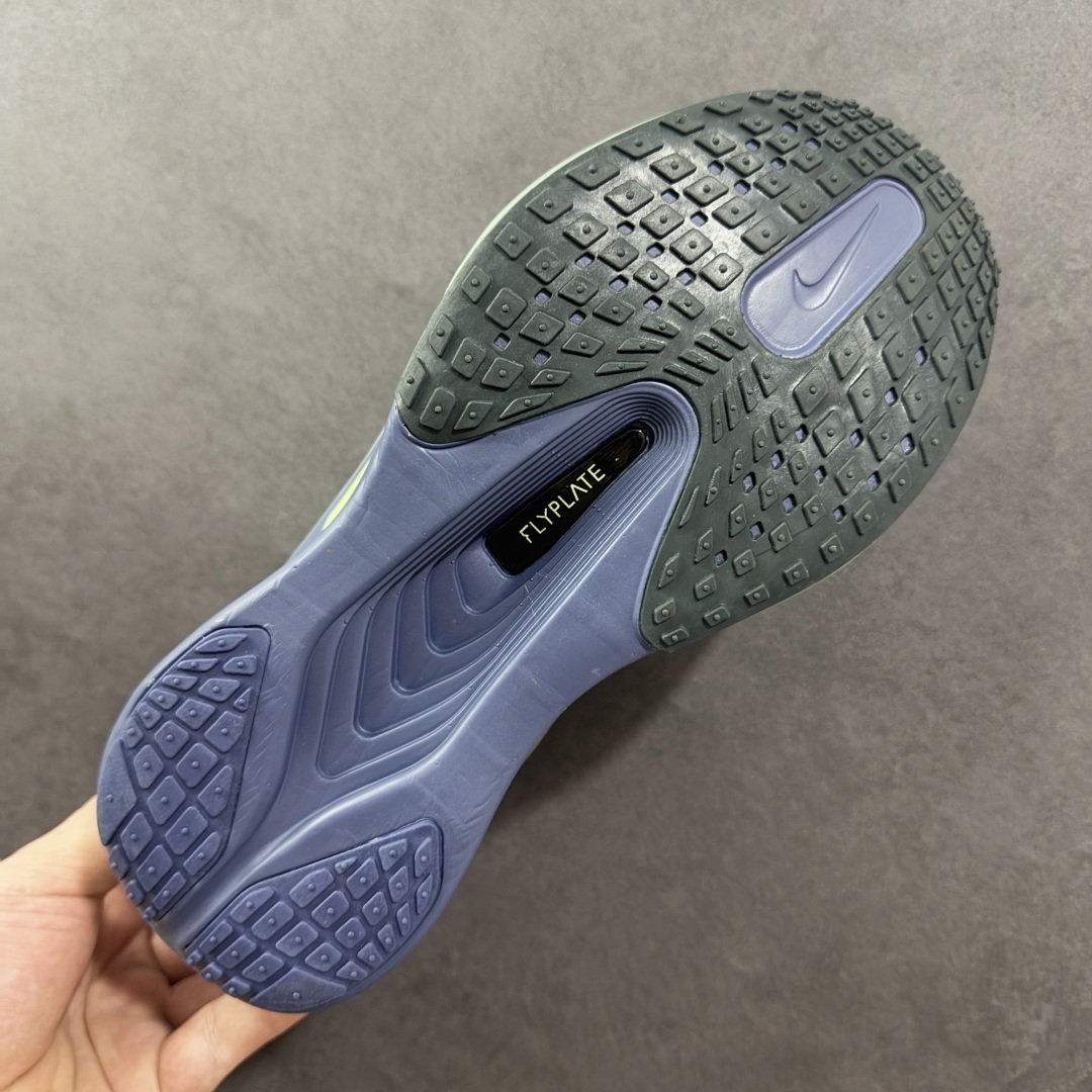 图片[9]-【公司级】NK ZoomX Invincible Run Flyknit FK6 Zoom Fly 6轻量飞织低帮休闲运动慢跑鞋 此鞋专为长跑运动员而生 是为5至10公里距离的赛事和训练打造研发过程 货号： FN8454-003 尺码： 36-46-选品中心