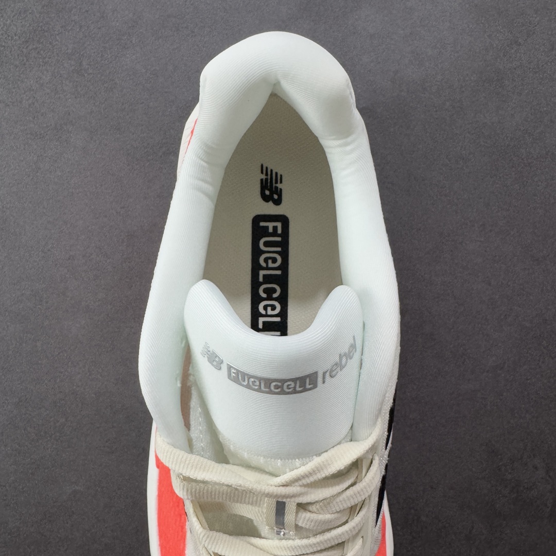 图片[7]-【公司级】NEW BALANCE Rebel FuelCell Rebel V4 舒适时尚织物减震耐磨低帮马拉松轻量化跑步鞋 NB新百伦于 2019 年夏天首次发布了 Rebel 在制鞋业仍在向强调能量回报的弹力泡沫转变的时候 Rebel 确实是一个叛逆者 快进到 2024 年 Rebel v4 承诺通过重新配制的中底化合物和更高的堆叠高度提供更轻、更有弹性的跑步体验 就像New Balance SC Elite v4一样 Rebel v4 提供了完全重新设计的中底化合物 最新的混合物将 New Balance 专有的 FuelCell 泡沫（TPU 和 EVA 的混合物）与 PEBA 泡沫相结合 带来更弹跳的跑步体验 PEBA是一种超轻 高性能的泡沫 通常出现在镀碳超级鞋中 New Balance Rebel v4、ASICS Novablast 4和Brooks Hyperion Max都是精力充沛的无电镀运动鞋 在速度锻炼和快节奏中大放异彩 这三款鞋都依靠它们的中底泡沫和轻微的摇杆形状来创造一种向前滚动的感觉 而且虽然这些鞋子在堆叠高度和重量方面各不相同 但它们提供了相似的软硬比例 有足够的流行力来加快步伐 货号：MFCXLB4 尺码： 40-45-选品中心