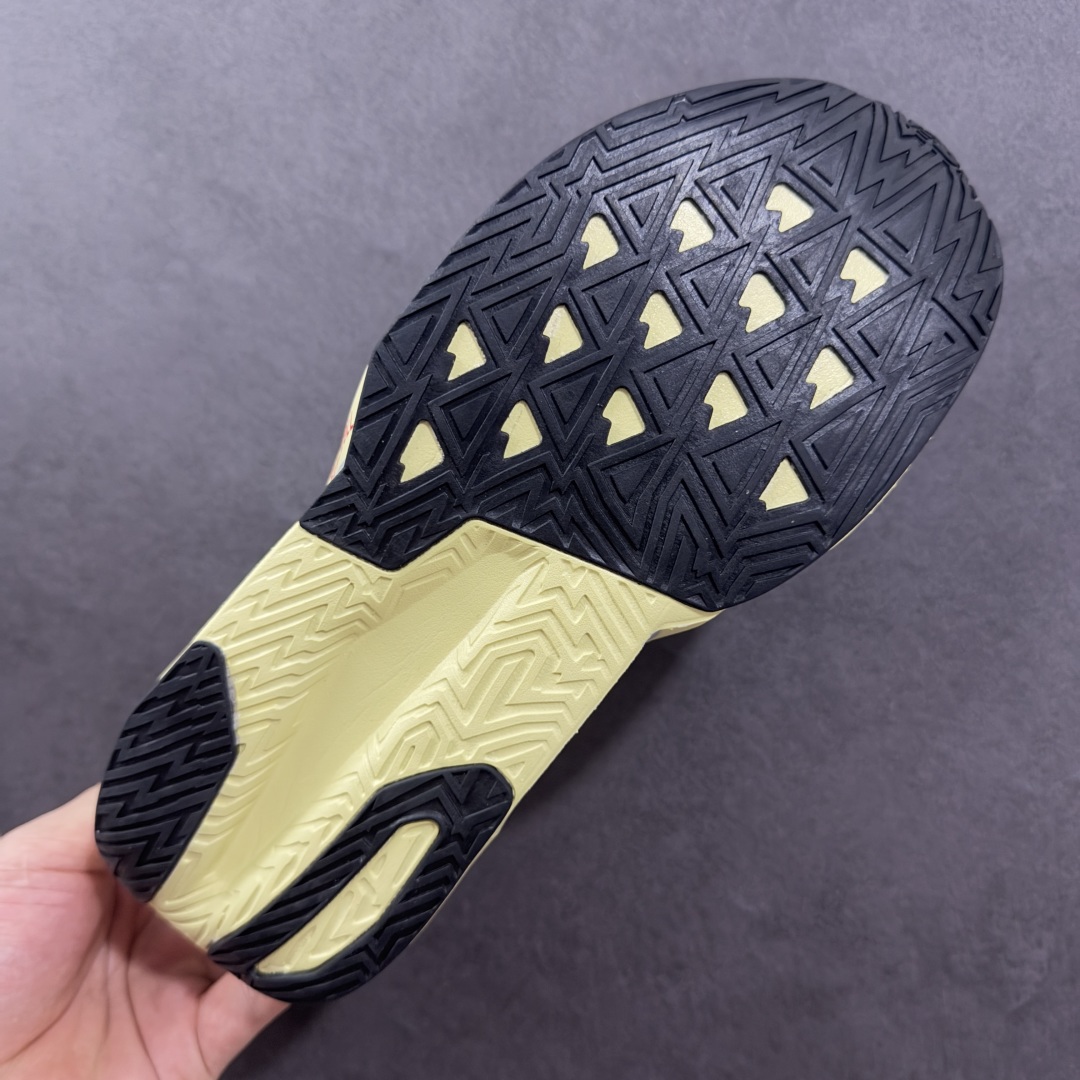 NEW BALANCE Rebel FuelCell Rebel V4 舒适时尚织物减震耐磨低帮马拉松轻量化跑步鞋  MFCXLB4