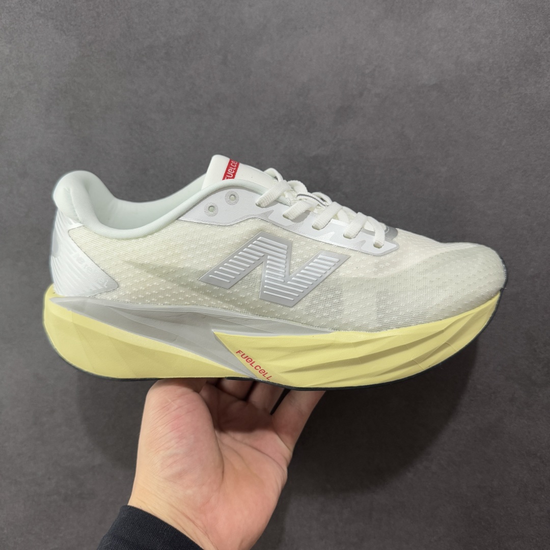NEW BALANCE Rebel FuelCell Rebel V4 舒适时尚织物减震耐磨低帮马拉松轻量化跑步鞋  MFCXLB4