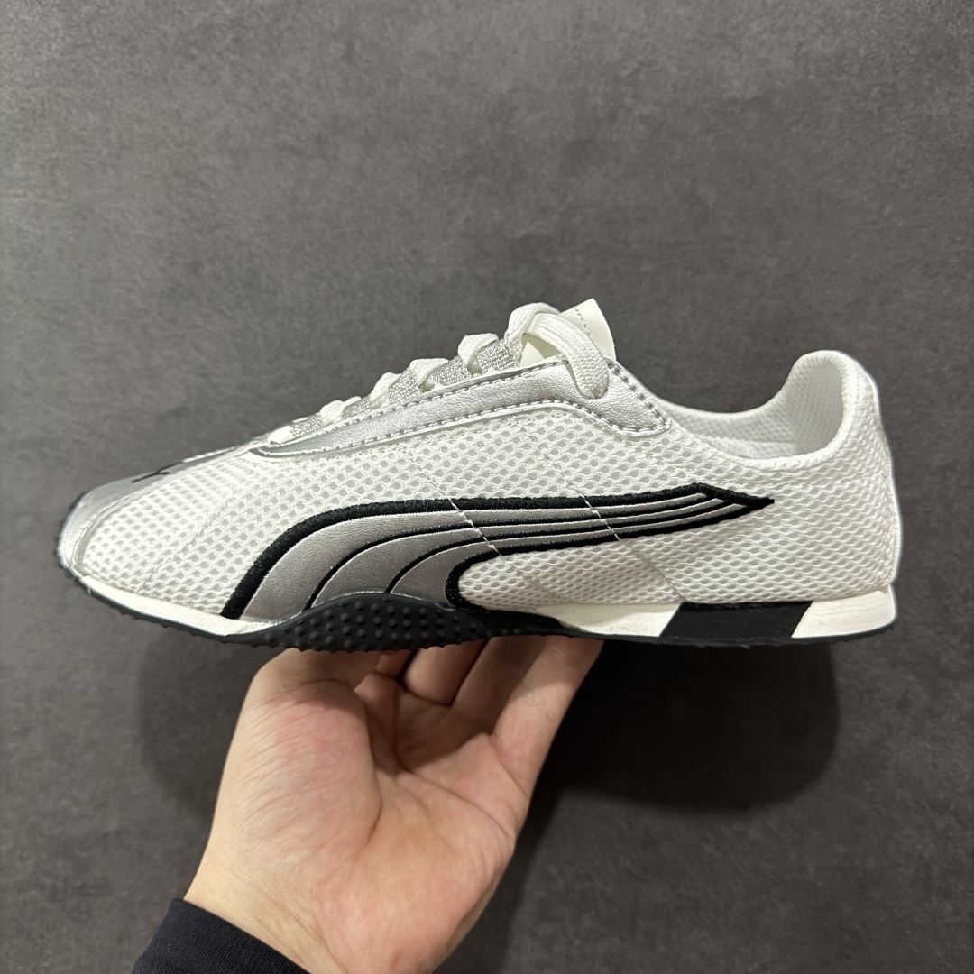 图片[2]-【公司级】彪马Puma H-Street 低帮专业越野德训鞋 PUMA H-STREET的设计巧妙融合了经典与创新 透气网面鞋身是对复古运动美学的致敬 它不仅延续了PUMA一贯的运动基因 更保证了穿着时的舒适度与透气性 让双脚在夏日也能自由“呼吸” 经典的鞋型设计 带着岁月沉淀的韵味 货号： 403692 02 尺码： 36 36.5 37 38 38.5 39 40 40.5 41 42 42.5 43 44 45 46-选品中心