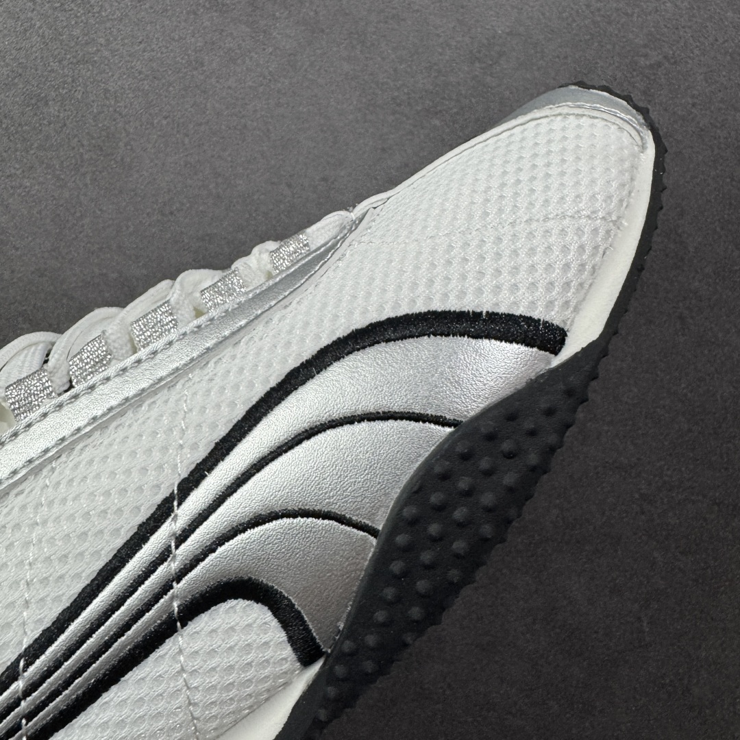 图片[5]-【公司级】彪马Puma H-Street 低帮专业越野德训鞋 PUMA H-STREET的设计巧妙融合了经典与创新 透气网面鞋身是对复古运动美学的致敬 它不仅延续了PUMA一贯的运动基因 更保证了穿着时的舒适度与透气性 让双脚在夏日也能自由“呼吸” 经典的鞋型设计 带着岁月沉淀的韵味 货号： 403692 02 尺码： 36 36.5 37 38 38.5 39 40 40.5 41 42 42.5 43 44 45 46-选品中心