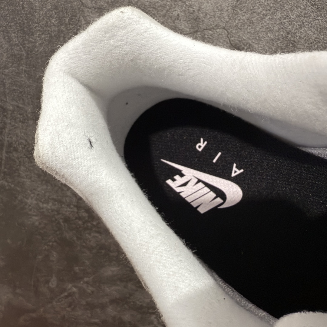  
【纯原】Nike Air Max 95 复古减震气垫跑鞋 黑灰粉 CJ0588-001

外贸顶级