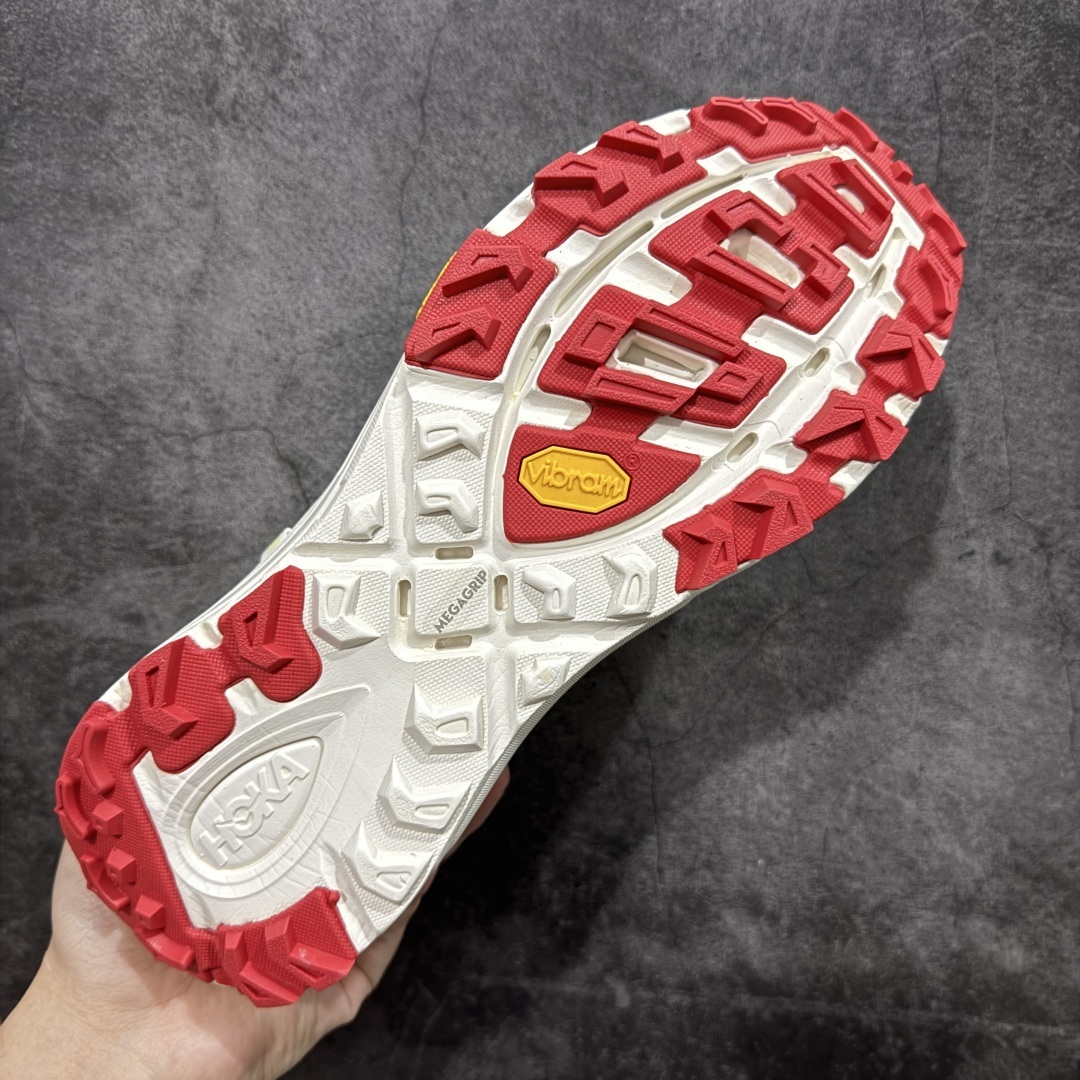 【纯原版】Hoka Mafate Three 2 马法特二代超轻厚底轻量山地跑步鞋
轻量化材料
