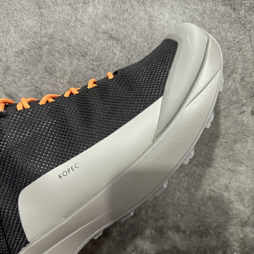 【纯原套盒版】始祖鸟ArcTeryx Kopec GTX M 覆盖透气男越野跑鞋
正确后跟刺绣