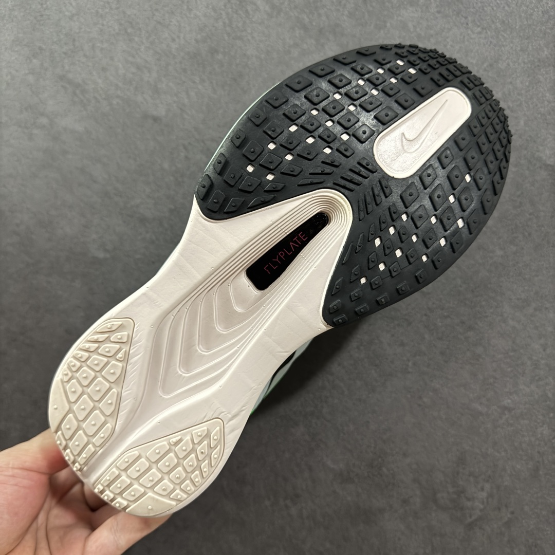 图片[9]-【公司级】NK ZoomX Invincible Run Flyknit FK6 Zoom Fly 6轻量飞织低帮休闲运动慢跑鞋 此鞋专为长跑运动员而生 是为5至10公里距离的赛事和训练打造研发过程 货号： FN8454-402 尺码： 36-46-选品中心