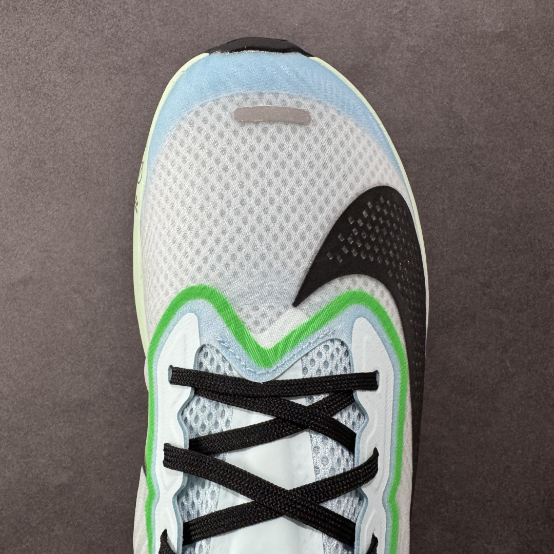 图片[8]-【公司级】NK ZoomX Invincible Run Flyknit FK6 Zoom Fly 6轻量飞织低帮休闲运动慢跑鞋 此鞋专为长跑运动员而生 是为5至10公里距离的赛事和训练打造研发过程 货号： FN8454-402 尺码： 36-46-选品中心