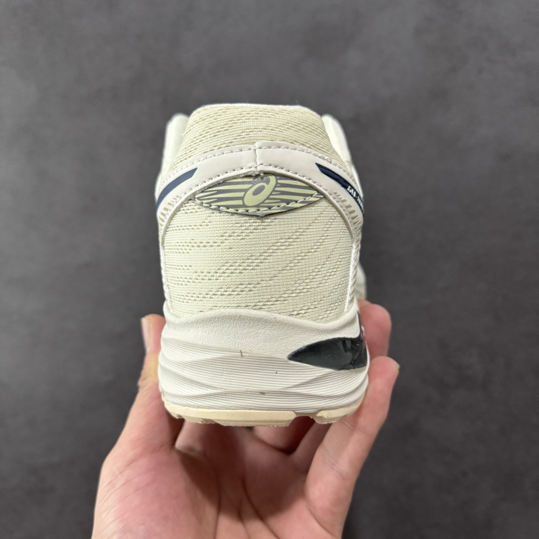 180 1 K8版本Asics 亚瑟士GEL-FLUX 4代 系列低帮城市休闲运动跑步鞋 “米白深蓝” 1011A614-102