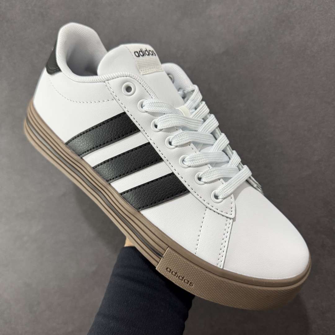 Adidas/阿迪达斯 轻运动DAILY 4.0男女复古百搭休闲板鞋经典舒适 防滑耐磨 低帮板鞋 JR0077-01