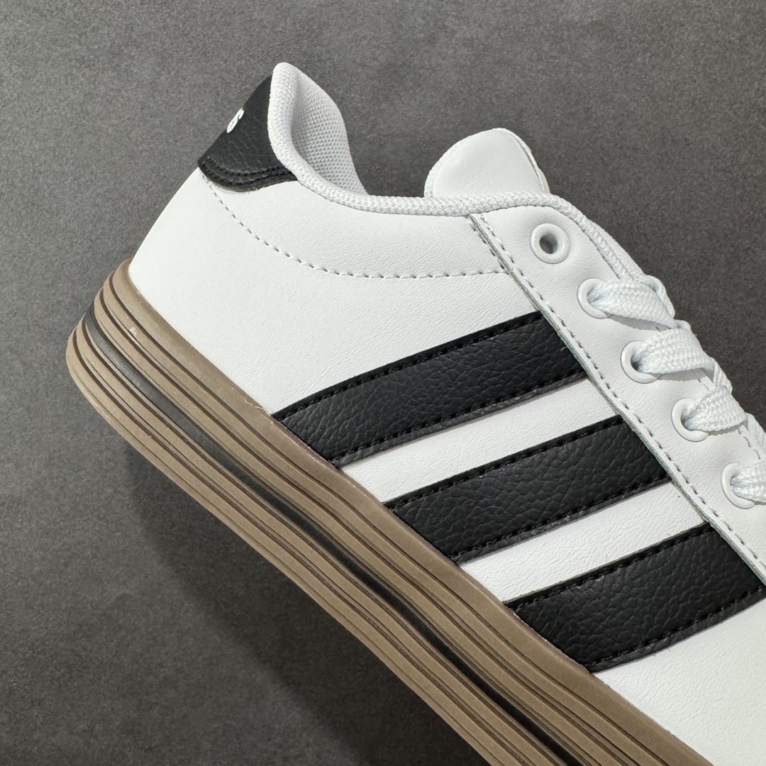 Adidas/阿迪达斯 轻运动DAILY 4.0男女复古百搭休闲板鞋经典舒适 防滑耐磨 低帮板鞋 JR0077-01