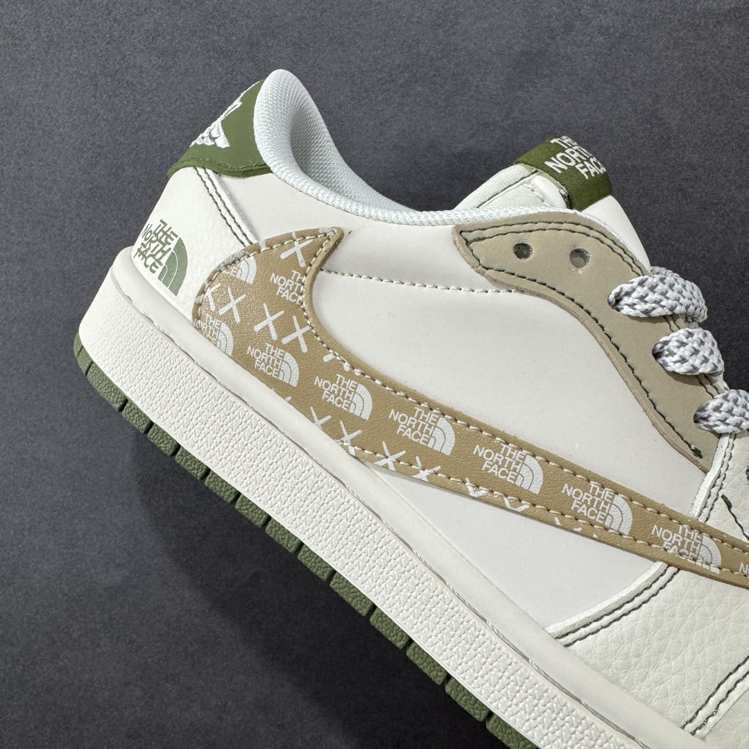 定制版The North Face x Air Jordan 1 Low 印字米白卡其绿  QW5088-204