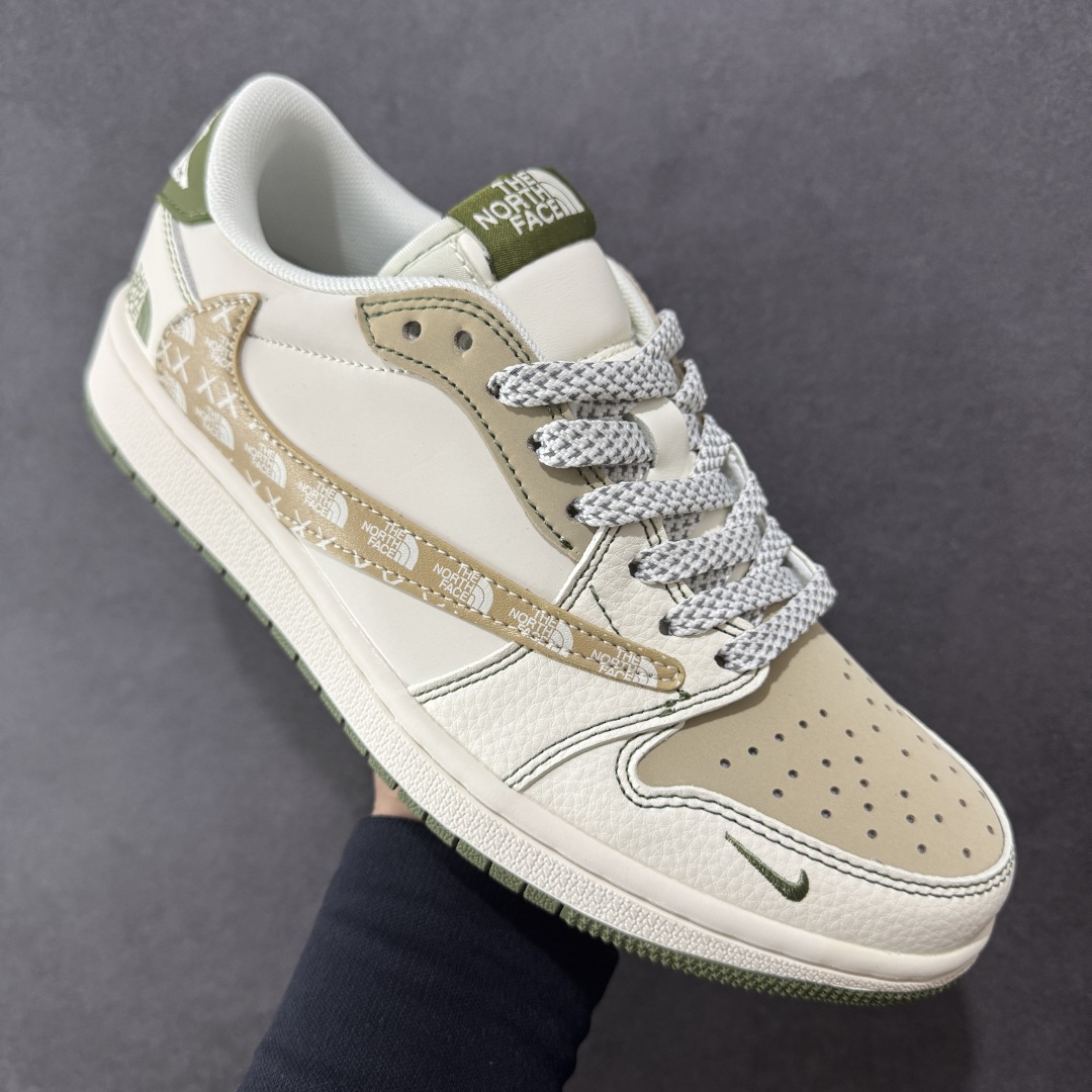 定制版The North Face x Air Jordan 1 Low 印字米白卡其绿  QW5088-204