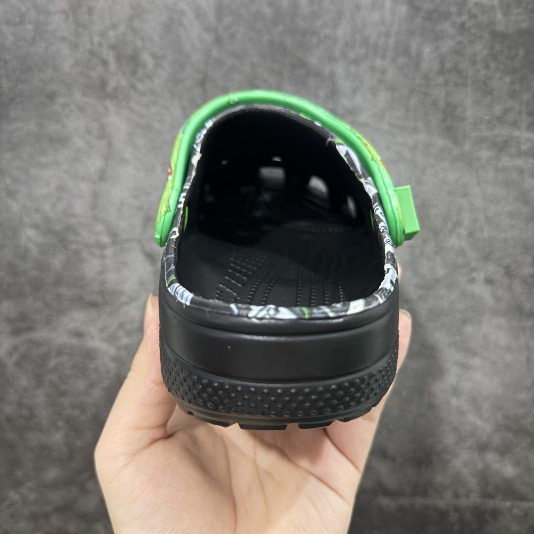 图片[4]-【莞产版本】Crocs 卡骆驰 我的世界联名款洞洞鞋，超酷像素风格设计！带专属Minecraft主题鞋花，防滑耐磨透气，适合春夏户外穿着～ 配件自装 丢失扣10 尺码： M4=36-37 M5=37-38 M6=38-39 M7=39-40 M8=41-42 M9=42-43 M10=43-44 M11=45-46-选品中心