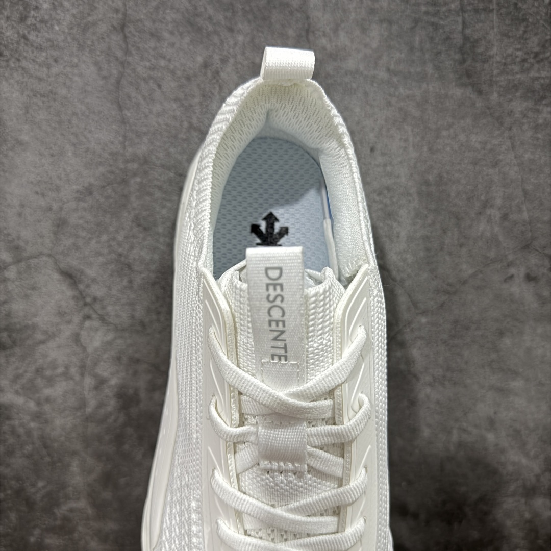  
迪桑特Descente Running 户外运动系带跑鞋

大厂出品 原版开发超高还原度 独立私模，