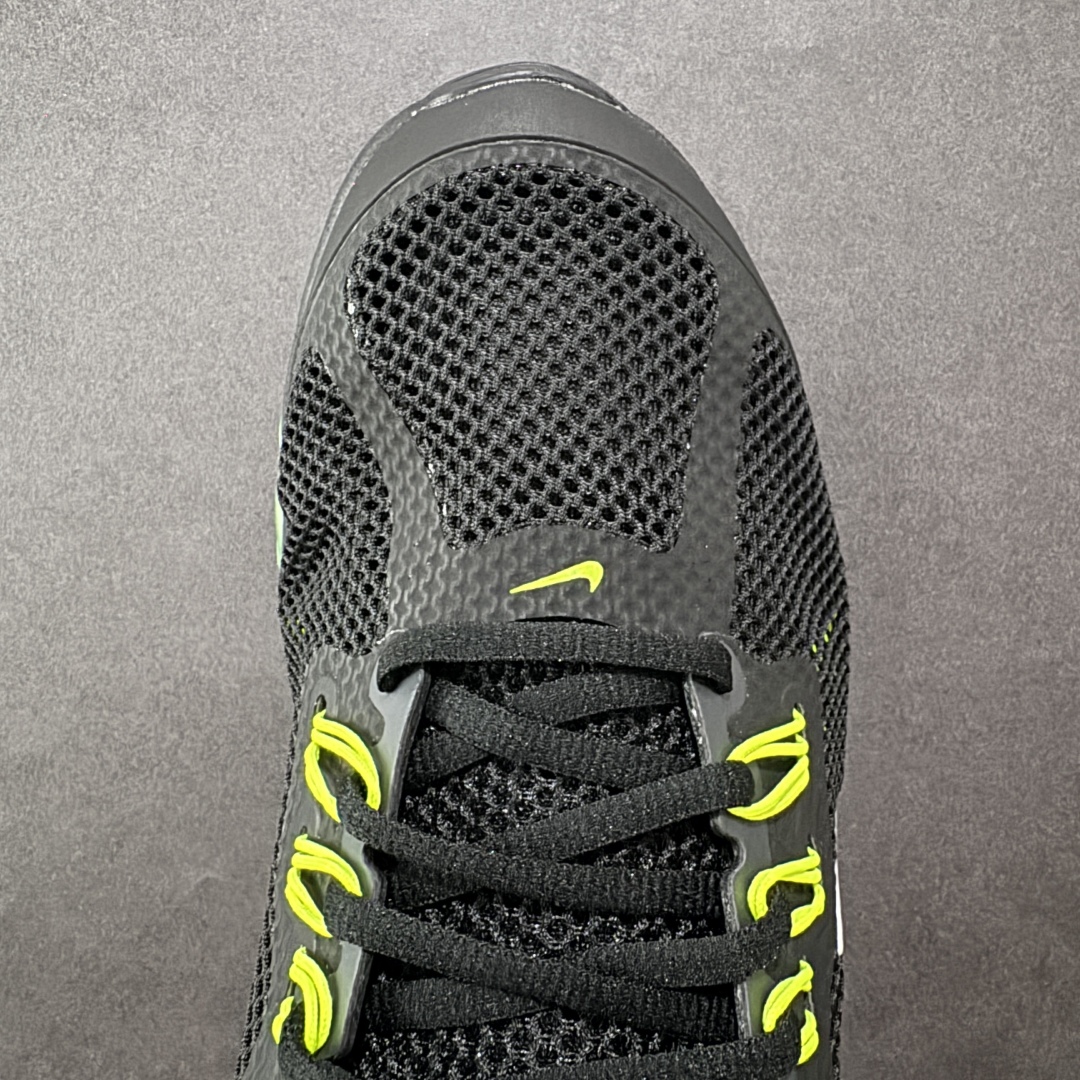 Nike Air Max 2013 舒适时尚耐磨透气 低帮跑步鞋  555426-003