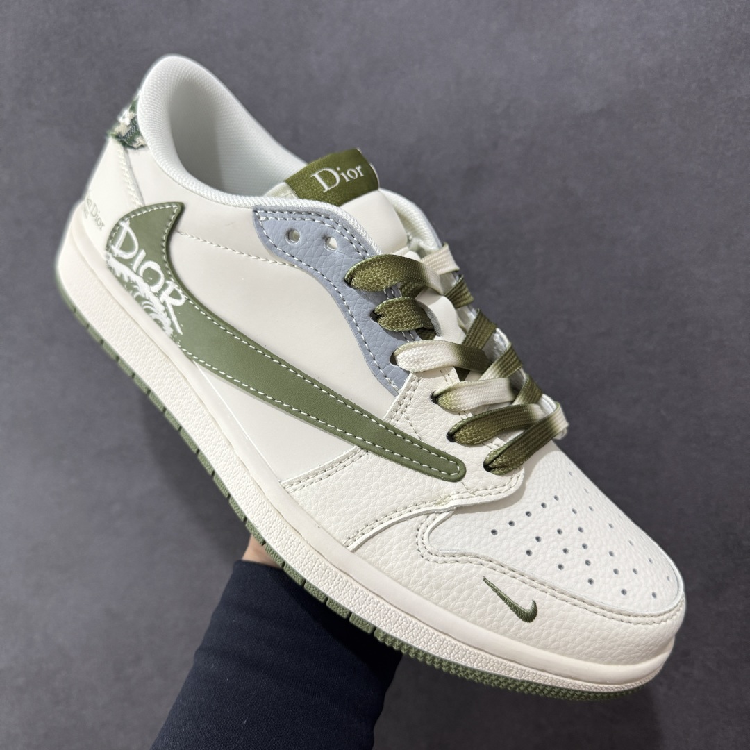 定制版Travis Scott x Fragment Design x Air Jordan 1 Low OG SP AJ1 乔1 迪奥联名 米灰绿 低帮文化休闲板鞋  QW5088-203