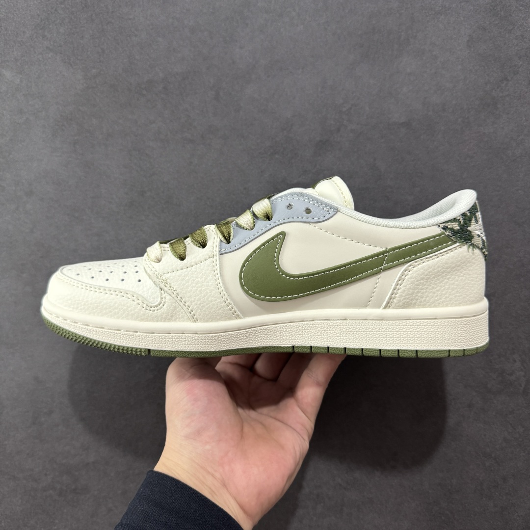 定制版Travis Scott x Fragment Design x Air Jordan 1 Low OG SP AJ1 乔1 迪奥联名 米灰绿 低帮文化休闲板鞋  QW5088-203