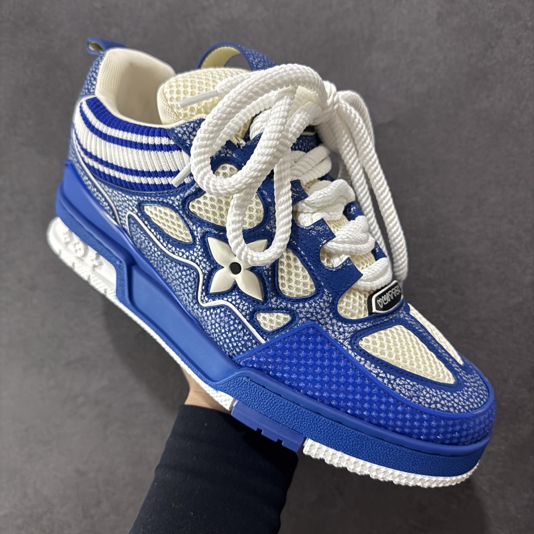 图片[3]-【纯原礼盒版】Louis Vuitton LV Skate时装走秀圆头系带运动鞋 完美鞋型超高的清洁度 零毛边线头瑕疵 全套原楦原纸版原鞋开模 全网最具灵魂的版型 正确原装黄色鞋盒 正确中底印花 鞋面印花3D高频深度立体 全鞋电脑针车 紧密相连 针距密度一致 环保乳胶注塑鞋垫 厚度脚感还原原版 皮面裁剪部位 统一油边封口工艺 原装橡胶大底含胶量大底组合零偏差 专柜全套包装 防尘袋 说明书 质保卡 男女鞋 尺码：40 41 42 43 44 45 46-选品中心