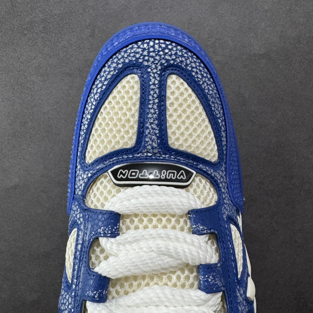 图片[8]-【纯原礼盒版】Louis Vuitton LV Skate时装走秀圆头系带运动鞋 完美鞋型超高的清洁度 零毛边线头瑕疵 全套原楦原纸版原鞋开模 全网最具灵魂的版型 正确原装黄色鞋盒 正确中底印花 鞋面印花3D高频深度立体 全鞋电脑针车 紧密相连 针距密度一致 环保乳胶注塑鞋垫 厚度脚感还原原版 皮面裁剪部位 统一油边封口工艺 原装橡胶大底含胶量大底组合零偏差 专柜全套包装 防尘袋 说明书 质保卡 男女鞋 尺码：40 41 42 43 44 45 46-选品中心