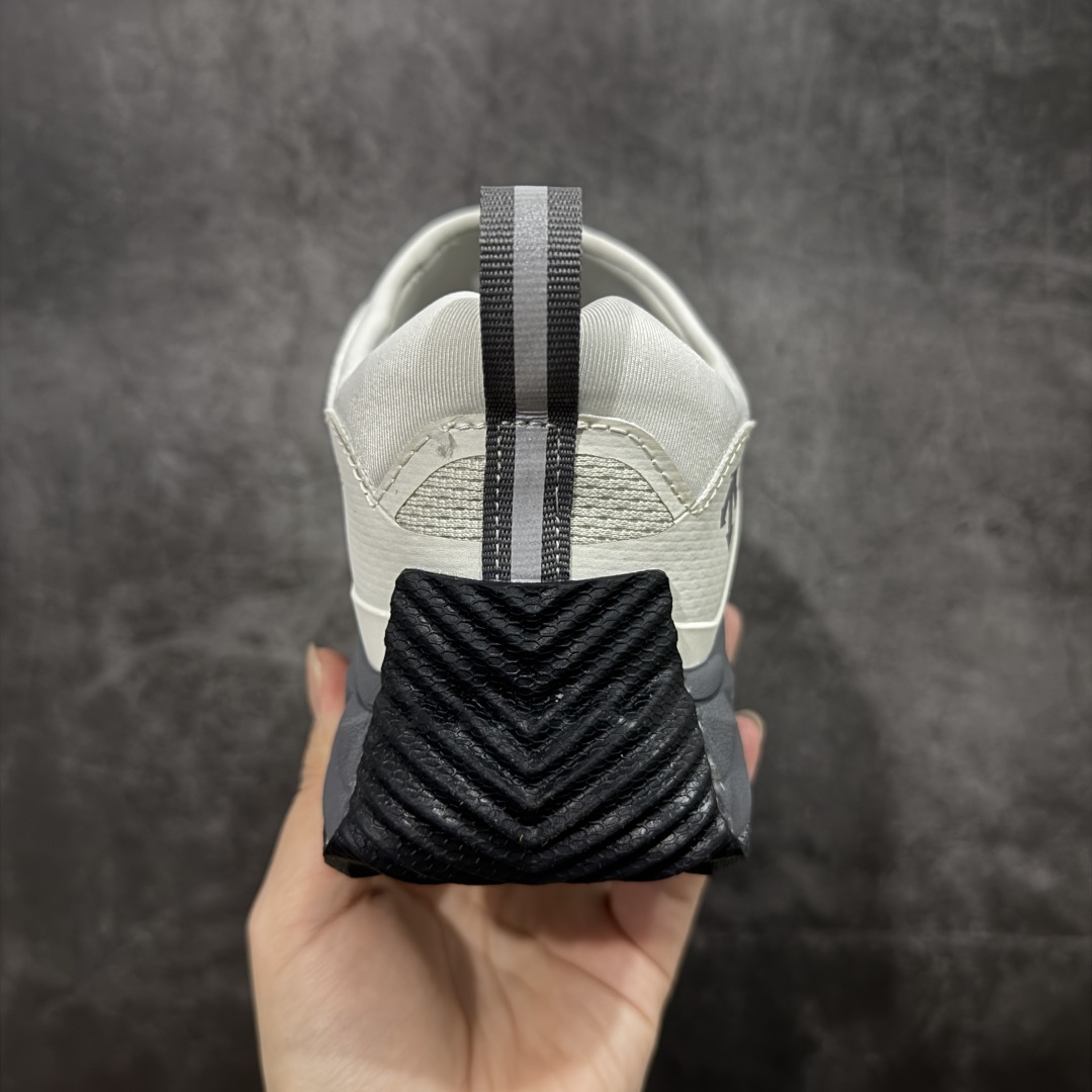  
【W1版本】DESCENTE Terraind Slip-on迪桑特一脚蹬系列轻盈缓震透气鞋面时尚休