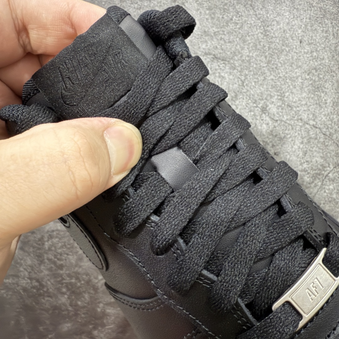 图片[5]-【GX2.0海外版】NK Air Force 1 Low \’07 空军一号低帮经典板鞋 纯黑 CW2288-001 顶级空军 原厂皮料 升级版 市场独一档 超高清洁度裁片 皮料质感肉眼可见 细节吊打市场其他代号版本 天花板级别 全鞋电脑针车 工整有序 原厂港宝加持完美还原灵魂版型 原盒原配从里到外百分百还原 原厂全头层原厂皮料 原标原盒 内置Sole气垫 中底白色背胶 中底划线 已经无限的接近公司 原厂楦头 原厂刺绣 后跟弧度修正 正确中底四线防伪 尺码：35.5 36 36.5 37.5 38 38.5 39 40 40.5 41 42 42.5 43 44 44.5 45 46 47.5 48.5-选品中心