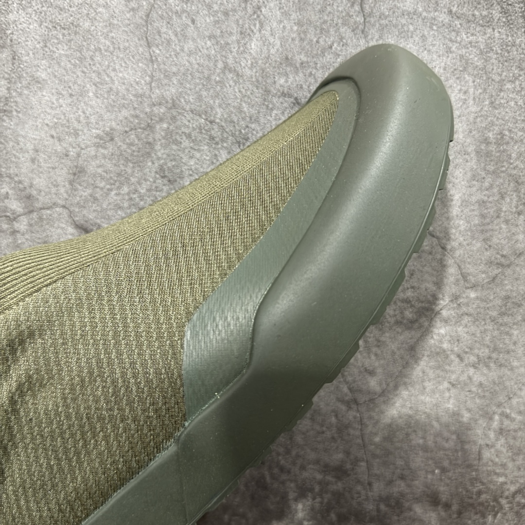 图片[6]-【纯原版】ArcTeryx kragg 始祖鸟新款一脚蹬两穿休闲鞋户外运动鞋袜子鞋 采用耐磨防滑鞋底 搭配3cm内增高 柔软鞋垫 上脚轻盈舒适，减震效果强悍，简约的网眼透气材料加一脚蹬设计穿脱方便，颜色百搭， 低调简单，上脚舒适轻便包裹性强无负重感，四季百搭！ 尺码：39 40 41 42 43 44 45-选品中心