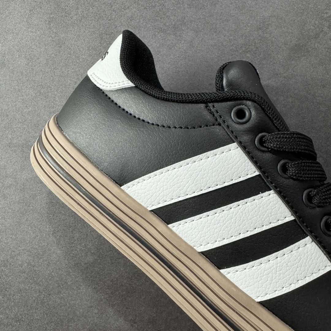  
Adidas Barreda Daily 4.0 阿迪舒适减震低帮休闲板鞋 

货号：JR0086-