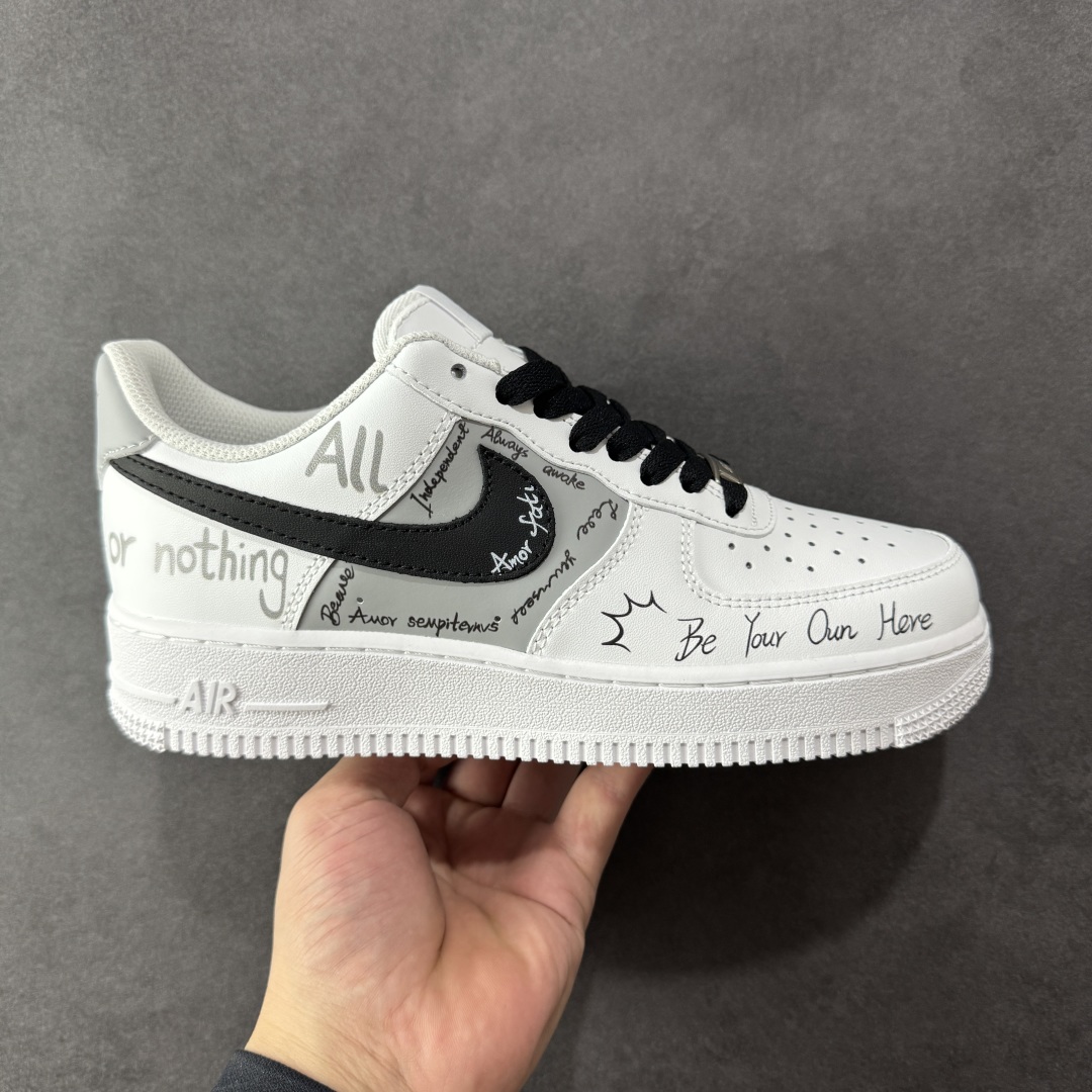 定制版NIke Air Force 1 ’07 Low 空军一号低帮 二次元主题 Nike Air Force 1 Low’07 逐梦涂鸦手绘 空军一号低帮休闲板鞋  ZH0316-087