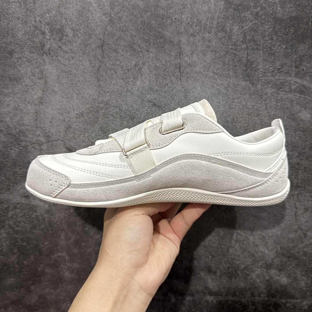 adidFOS URBAN REVERIE 舒适百搭 耐磨 低帮 生活休闲鞋 舒适百搭 耐磨低帮 阿迪达斯 生活休闲鞋 JQ9390