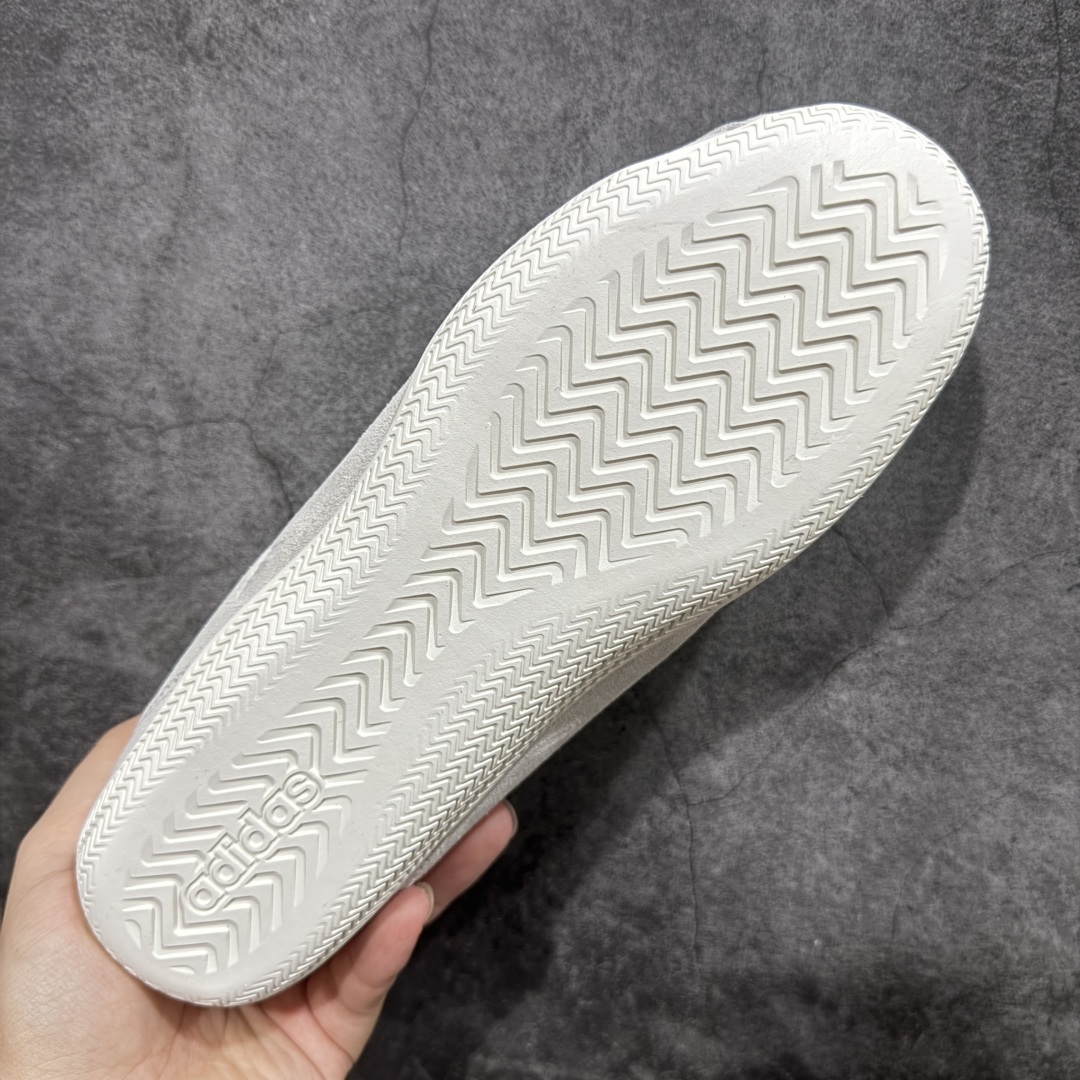 adidFOS URBAN REVERIE 舒适百搭 耐磨 低帮 生活休闲鞋 舒适百搭 耐磨低帮 阿迪达斯 生活休闲鞋 JQ9390