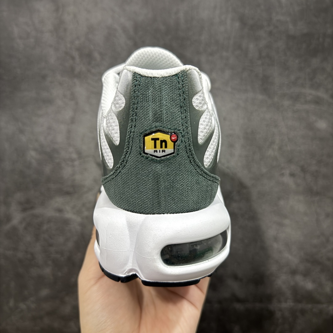  
Nike Air Max Plus
全新一比一高端版本 
真正的市场T1品质 更多配色陆续出货 
真