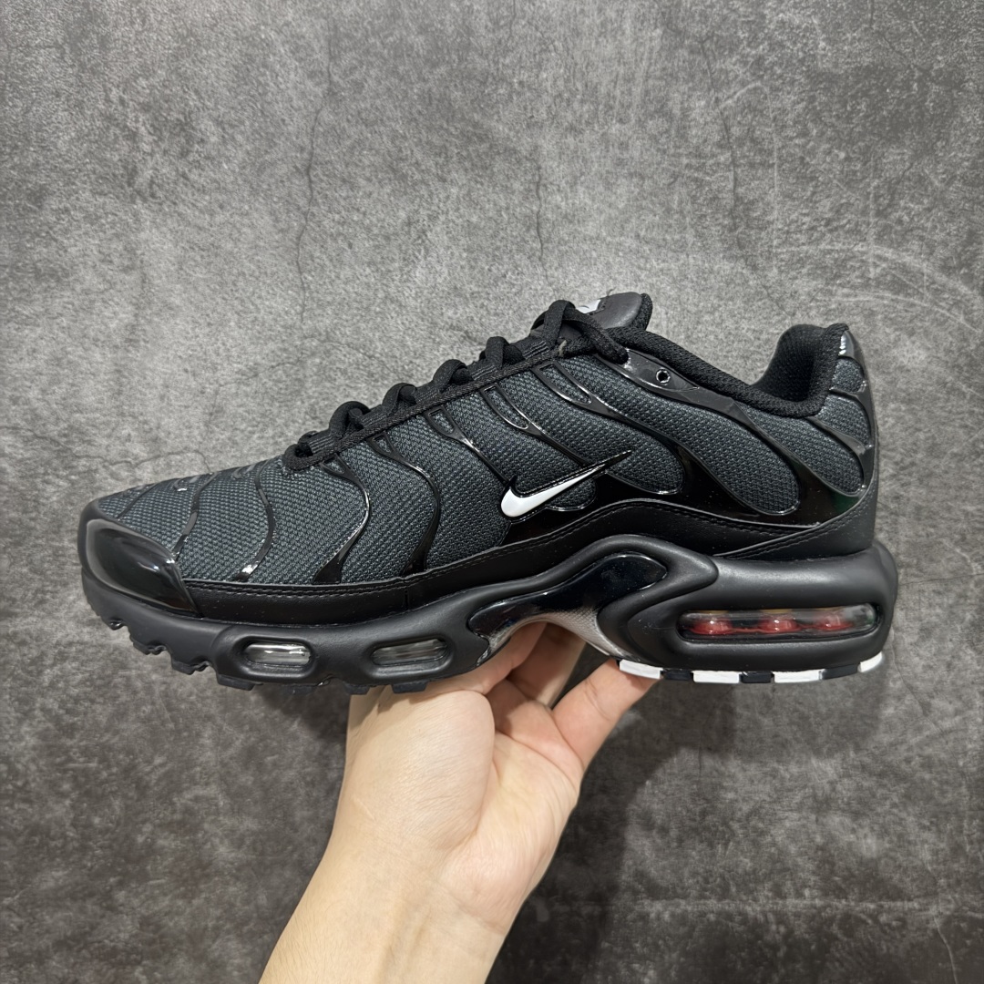  
Nike Air Max Plus TN气垫系列跑鞋
全新一比一高端版本 
真正的市场T1品质 更多