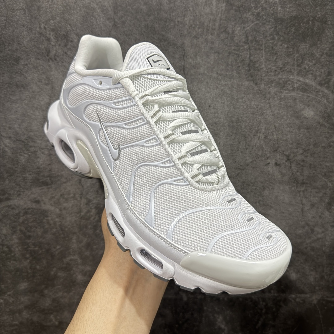  
Nike Air Max Plus TN气垫系列跑鞋
全新一比一高端版本 
真正的市场T1品质 更多