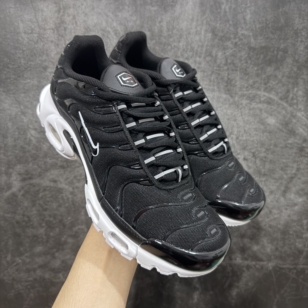  
Nike Air Max Plus
全新一比一高端版本 
真正的市场T1品质 更多配色陆续出货 
真