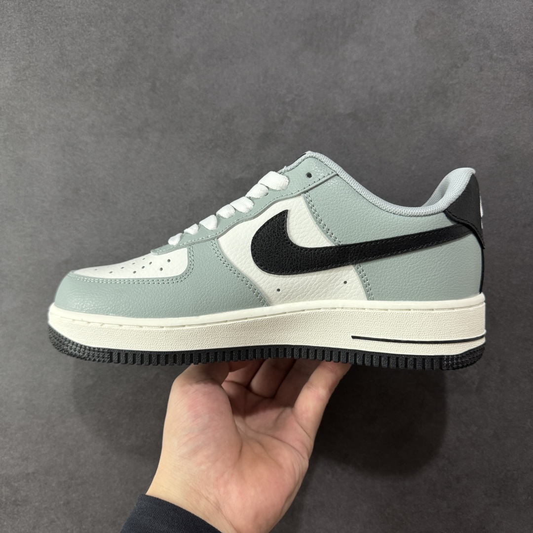  
【定制版】Nike Air Force 1 '07 Low 暴力熊联名--- 米白插线 高端定制 低