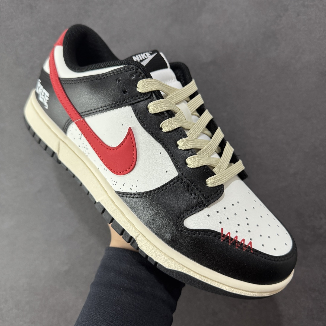  
【定制版】Nike Dunk Low 黑焰 黑红色
当经典黑白撞裂酒红火焰尾，纯黑鞋面为画布，雪白中