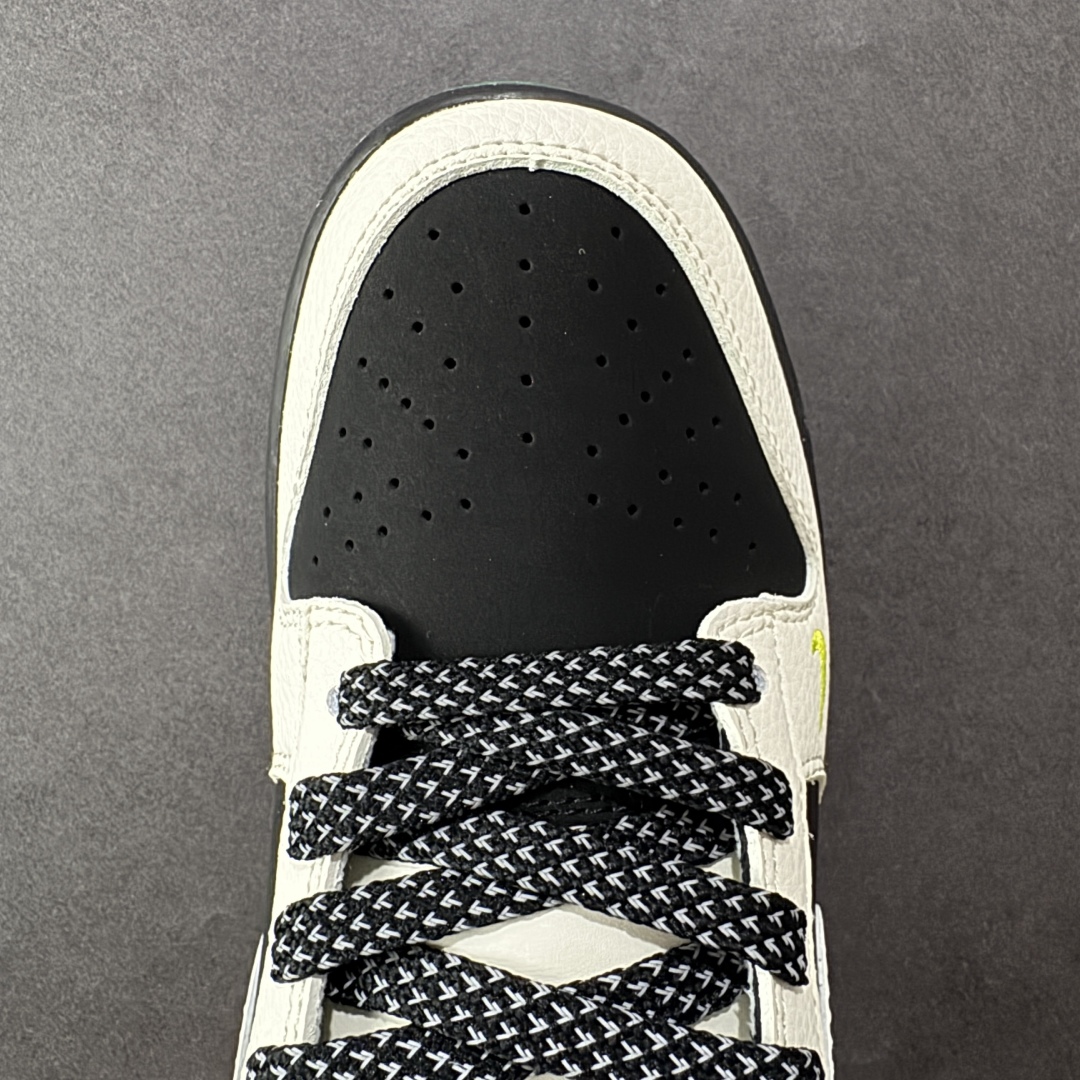  
【定制版】Nike SB Dunk Low “Bape联名——米黑绿双勾” 高端定制 低帮休闲板鞋 