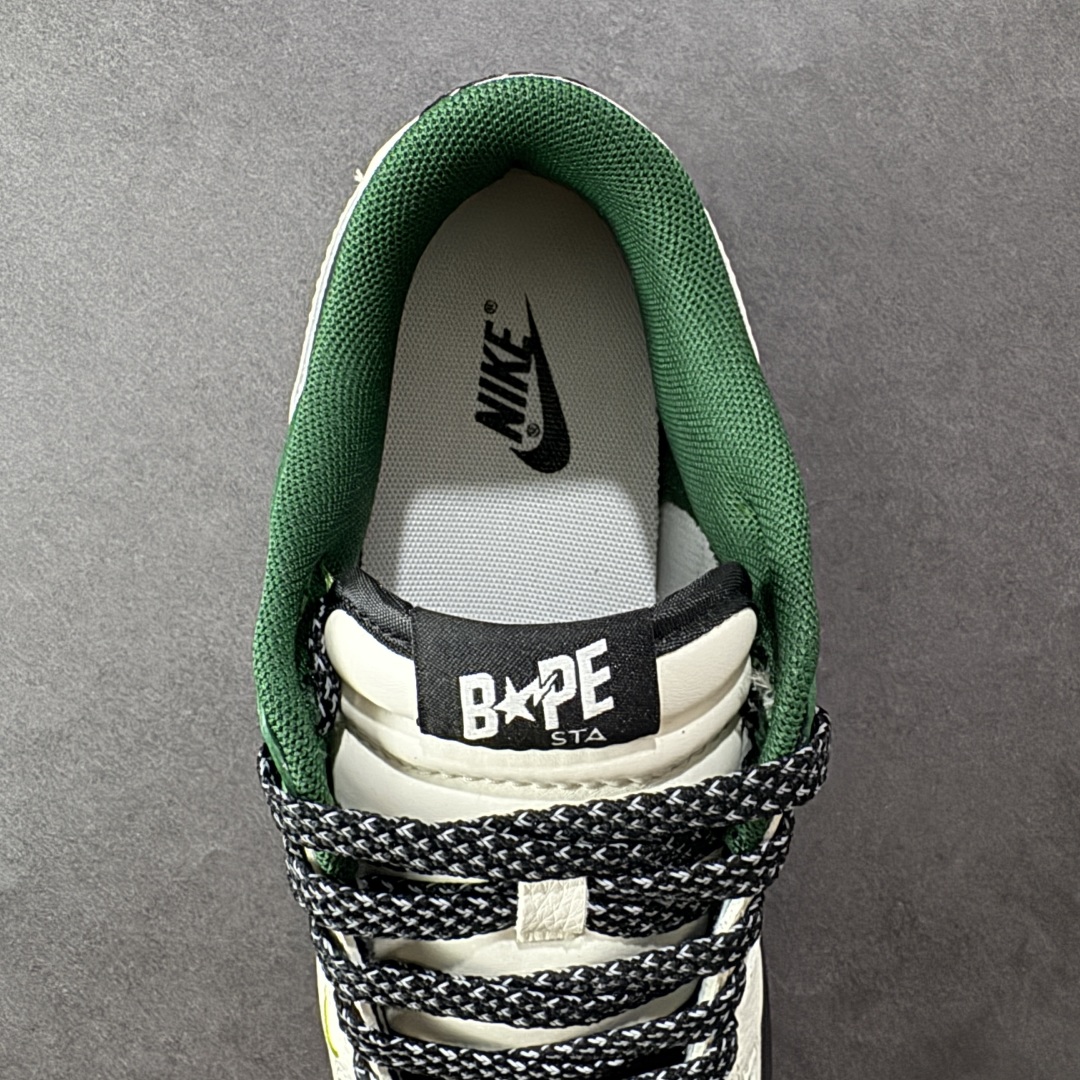  
【定制版】Nike SB Dunk Low “Bape联名——米黑绿双勾” 高端定制 低帮休闲板鞋 