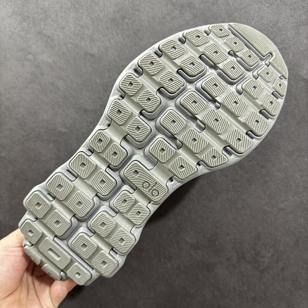 图片[9]-【PK版本】Alo Runner Mode96 明星同款 常青款增高低帮休闲运动鞋   超完美性价比 价格一步到位 超高品质 完美版型 清洁度超高 大厂采购原材料 多处细节一步到位 全新轻量EVA发泡缓震中底， 外置特殊防滑耐磨橡胶大底 厚度4cm增高效果 随意搭配的都好看的鞋子 尺码：36-45-选品中心